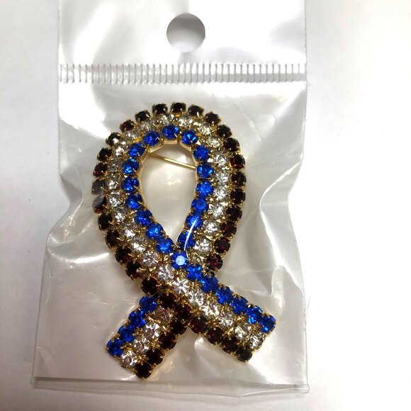 Red Blue & Clear Rhinestone Awareness Ribbon Pin Brooch Gold-Tone Metal - Picture 4 of 5